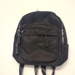 No Brand Black Back Pack